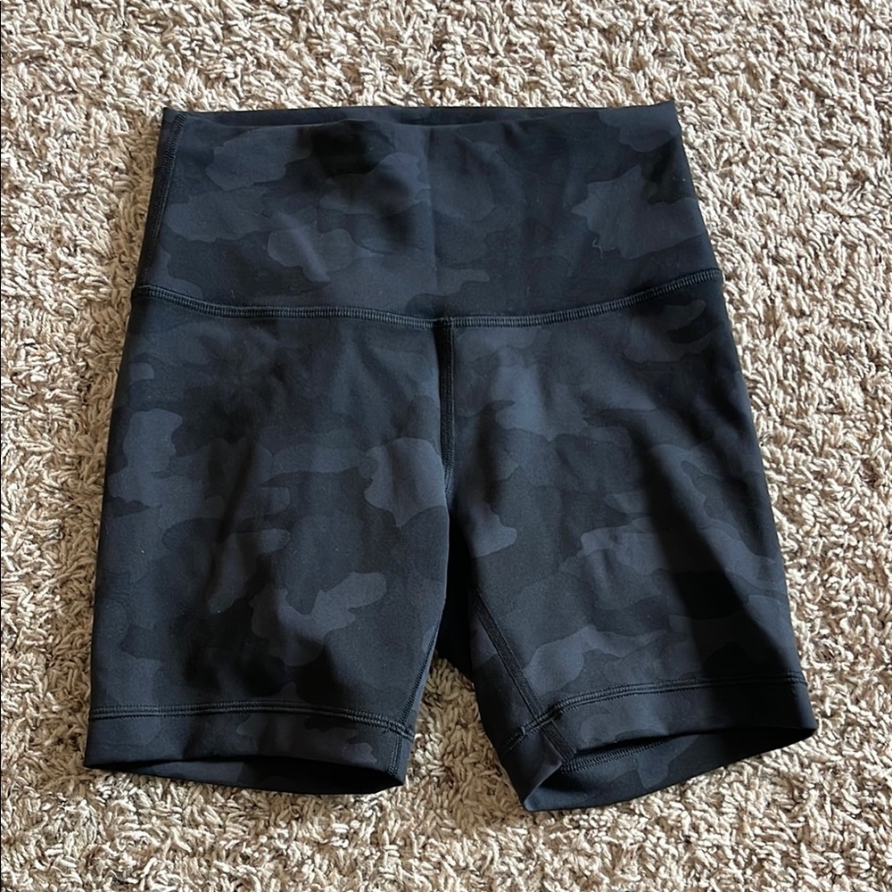 Lululemon Black Camo Bike Shorts High-Waisted